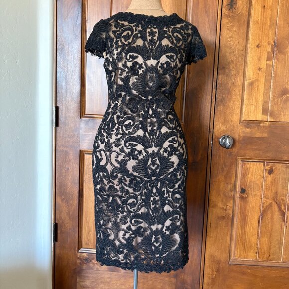 Tadashi Shoji Cocktail Dress. Size 6. Black - Picture 3 of 9